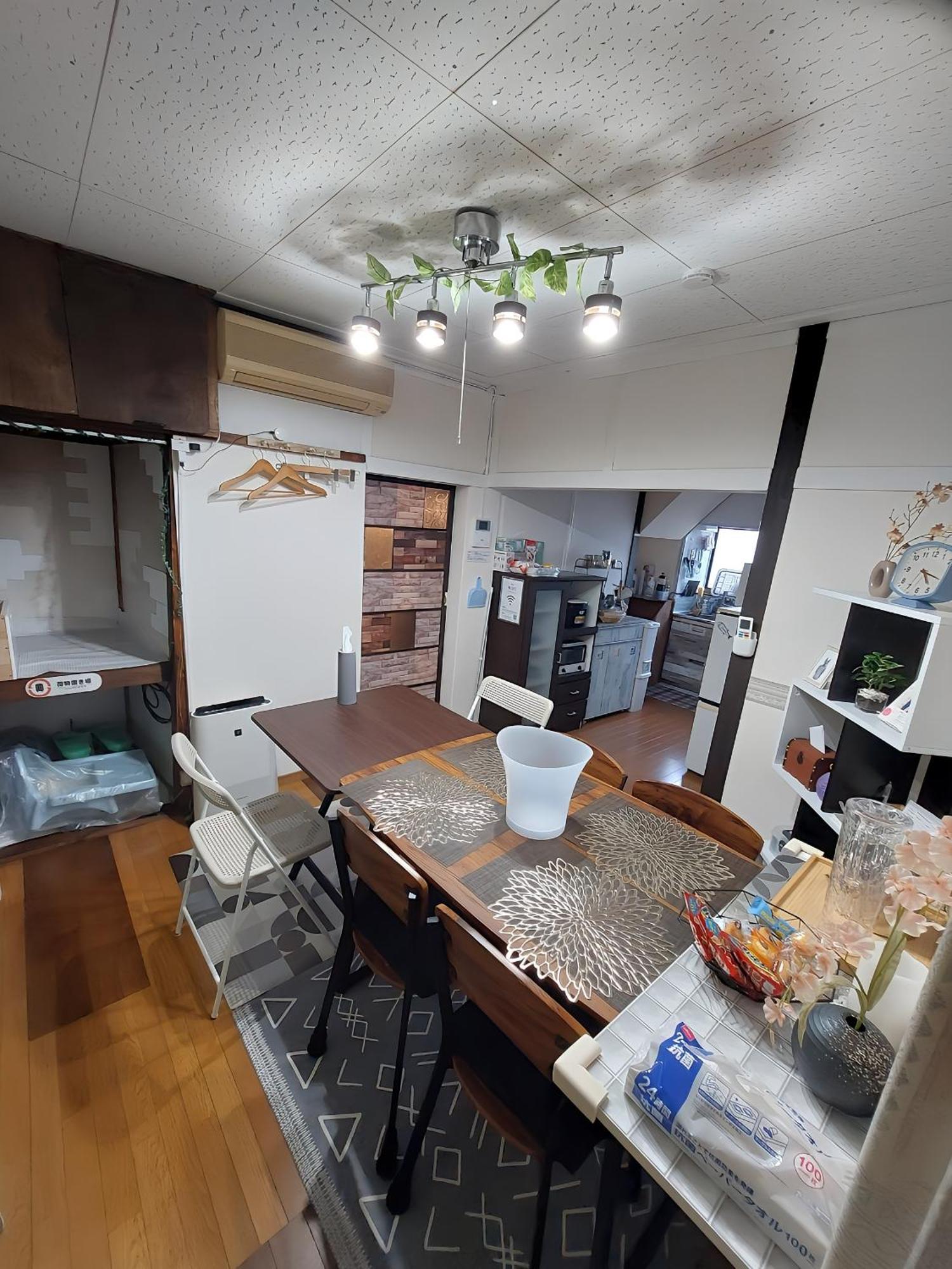 Apartment つきびとはうす